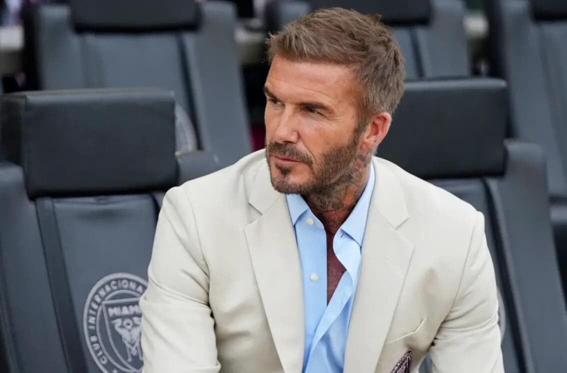 David Beckham očakáva odchod Glazerovcov z klubu