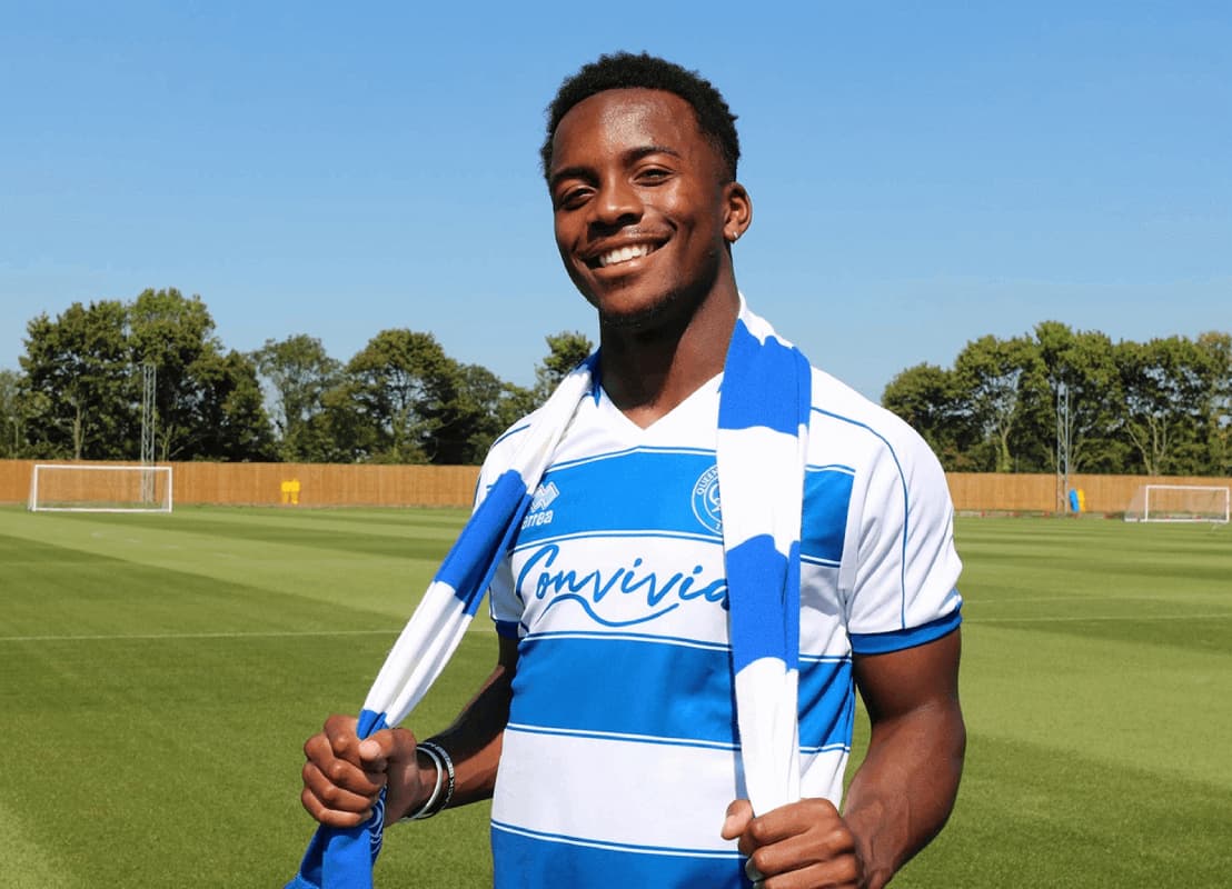 Oficiálne: Ethan Laird bude hosťovať v QPR