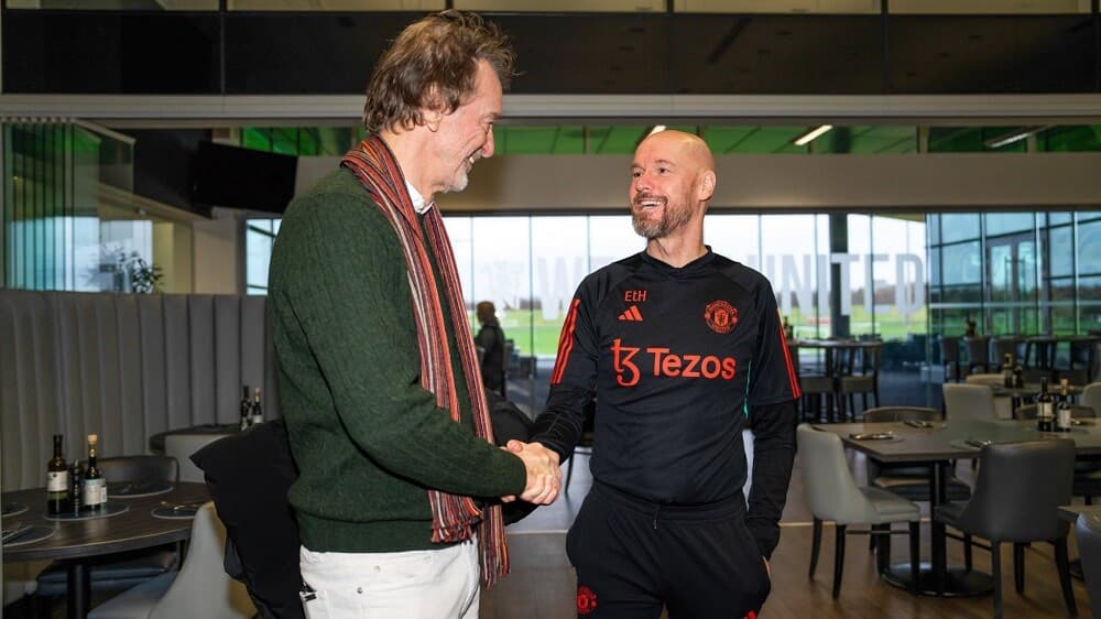 Ratcliffe navštívil Old Trafford a Carrington