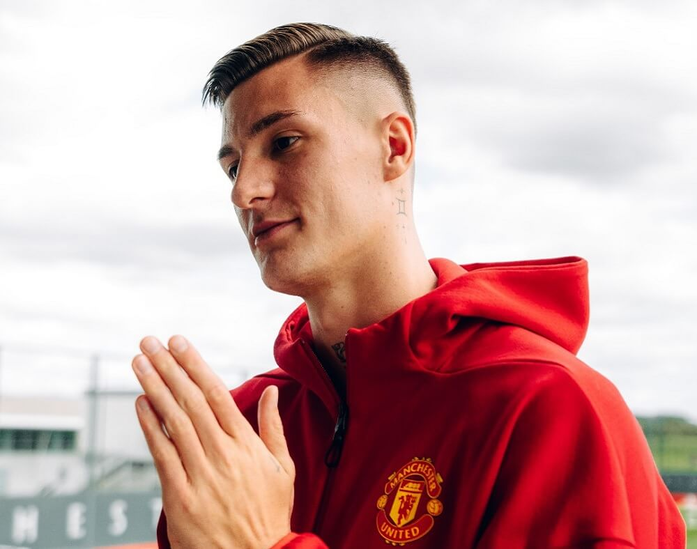 Šeško o tom, prečo si zvolil prestup na Old Trafford
