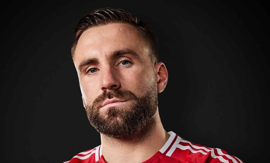 Nová energia na Old Trafford: Shaw vyzdvihol Carrickov vplyv