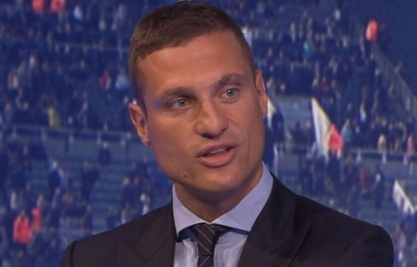 Vidič: Manchester United musí začať hrať ako tím